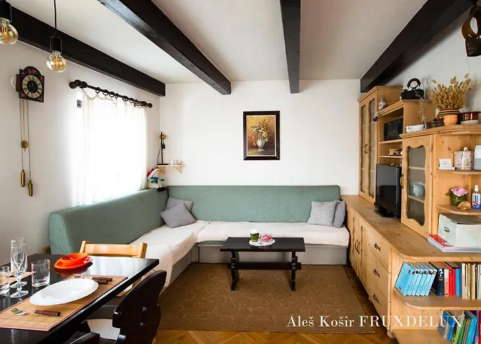 Pet&Family Friendly House Viktorija - house near Golica with Triglav view