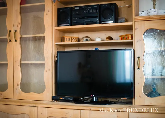 Pet & Family Friendly House Viktorija - House Near Golica With Triglav View